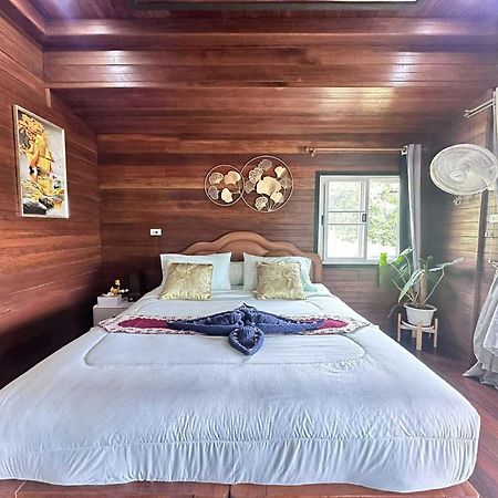 บ้านสวนปิยนันท์ Ko Yao Noi Luaran gambar